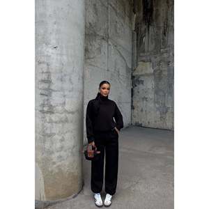 Ensembles de costumes noirs perlés pour femmes - Product Image 5