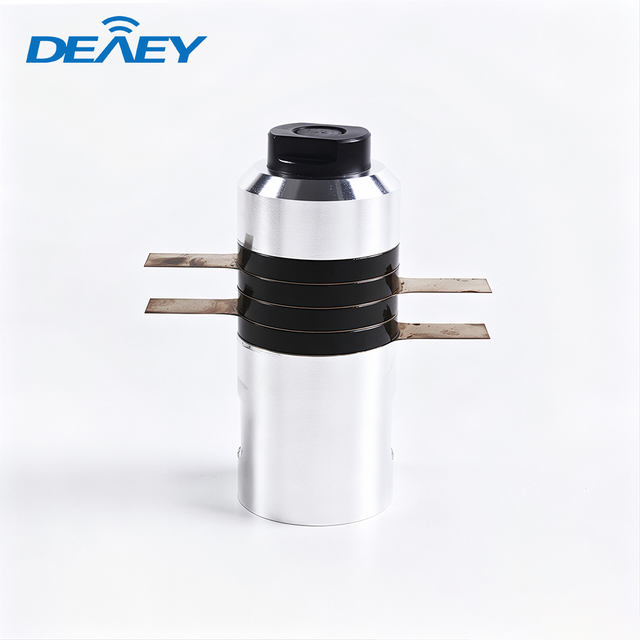 Industrial High Power 15KHz Ultrasonic Welding Transducer PZT4 Ceramic 13000Pf Converter with M16*1 Thread
