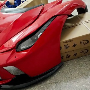 Nuevo para <span class=keywords><strong>Ferrari</strong></span> <span class=keywords><strong>LaFerrari</strong></span>, montaje de parachoques delantero, placa protectora inferior, cubierta de máquina, guardabarros, salida de aire, faros, Kits de carrocería de guardabarros - Product Image 2