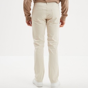 กางเกงขายส่งผู้ชายทรงตรงผ้าแคนวาส สั่งซื้อจำนวนมาก รับทำโลโก้ ผ้าฝ้ายผสมอีลาสเทน เป็นมิตรกับสิ่งแวดล้อม ระบายอากาศได้ดี ทรงกลาง - Product Image 3