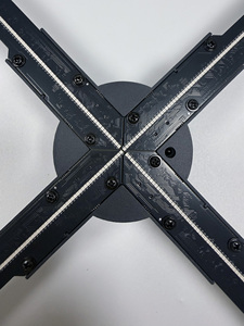 โปรเจคเตอร์โฮโลแกรม 3 มิติ 4 ใบพัด ขนาด 52 ซม. พร้อมไฟ LED สำหรับแสดงโฆษณาแบบเคลื่อนไหว รองรับ SD การ์ด อุปกรณ์สำหรับงานปาร์ตี้ - Product Image 3