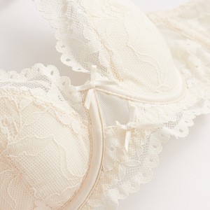 Sous-vêtements sexy français Pure Desire Thin Soft Steel Ring Lace Small Breast Size Exaggerating Bra Push up Holding Set - Product Image 4