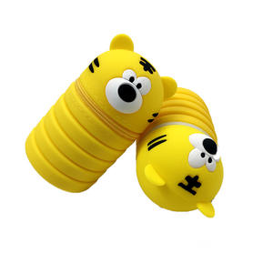 Пенал школьный силиконовый на молнии, милый чехол для карандашей и ручек, подходит для подростков - Product Image 4