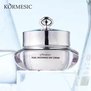 KORMESIC Crema Facial Hidratante y Nutritiva Blanqueadora con Perlas, 10g, Venta al por Mayor - Product Image 1