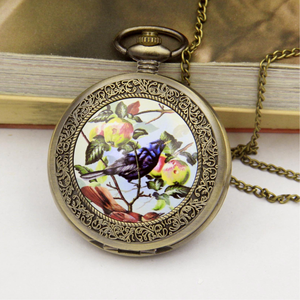 كوارتز مستديرة برونزية عتيقة حنين إلى الماضي مع مفتاح زنبركي قلادة سلسلة طويلة وماري عذراء منتج حنين إلى الماضي - Product Image 5