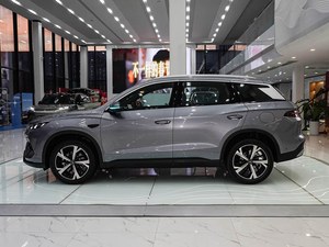 BYD Song Pro Nouvelle Énergie SUV Compact DM-i EV Double Propulsion Autonomie EV 220km <span class=keywords><strong>Batterie</strong></span> Blade Exportation Mondiale - Product Image 5