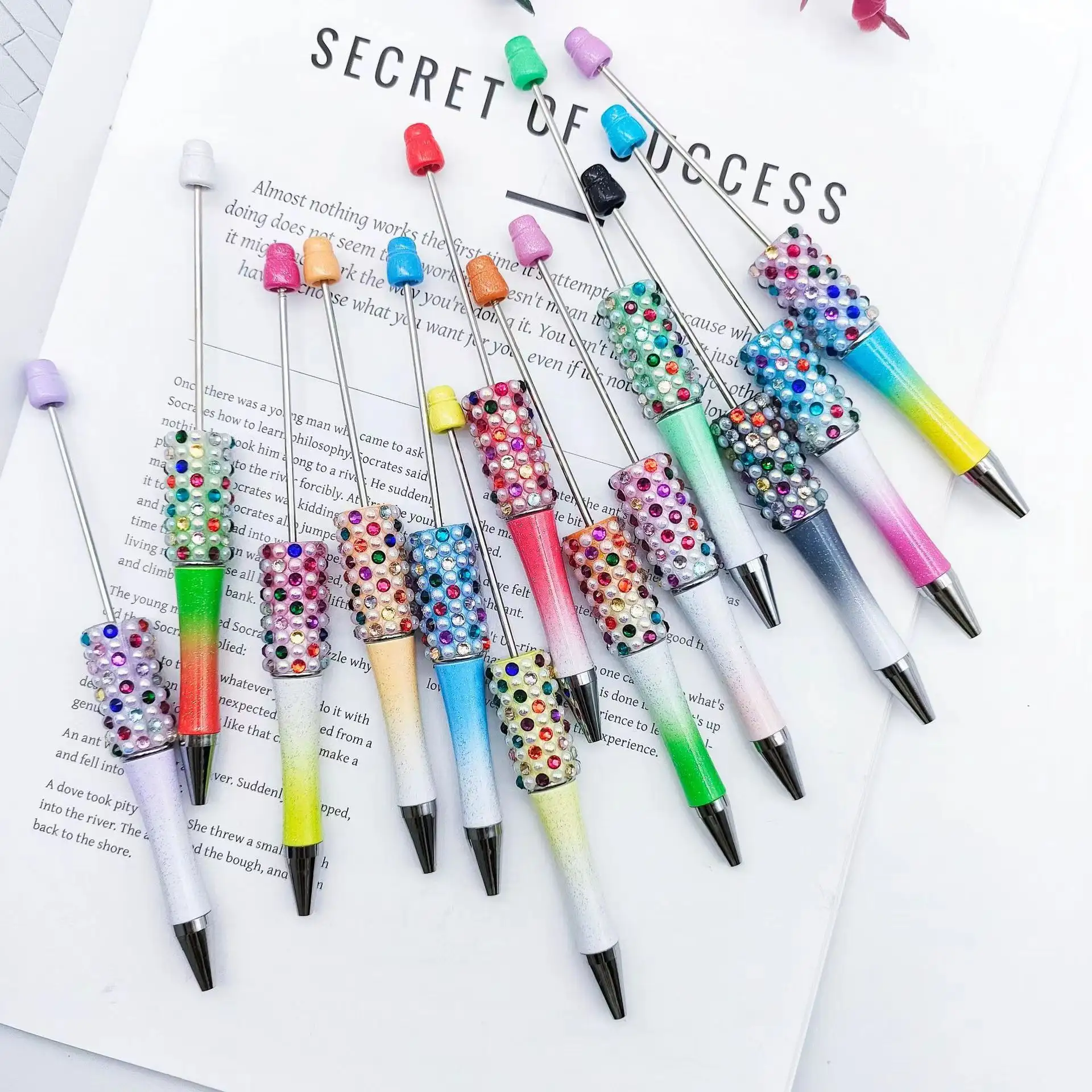 Wholesale Silicone Pens Creative cute DIY Colored Pearl Diamond Novelty Jewelry Decorative Gift Focal ballpoint Bead For Pens