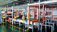 Machine de palettisation automatique intelligente à servo-moteur avancée pour bouteilles en verre avec motifs d'empilage réglables