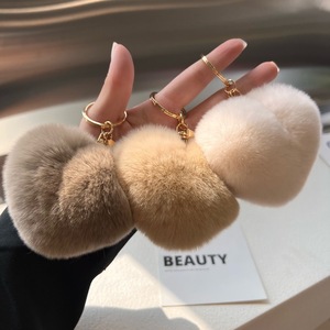 Lindo llavero de pompón de piel auténtica de conejo Rex con forma de cono de helado, suave y de felpa, adorno para colgar en la bolsa, dijes peludos al por mayor - Product Image 4