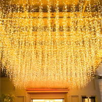 Guirlande lumineuse LED en forme de rideau de glaçons en cuivre pour Noël, étanche, blanc chaud, pour la décoration intérieure/extérieure du jardin, du parc, des allées