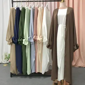 2023 Wholesale Dubai Turkey Luxury Islamic Clothing Coat Style Design Puff Sleeve Dress Women Muslim Dress Satin Silk Open Abaya