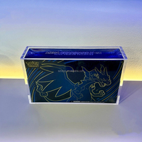 RAY YI Étui de présentation en acrylique transparent personnalisé, nouvelle collection UPC ultra premium, pour la collection de boîtes de collection Pokémon Team Rocket Moltres