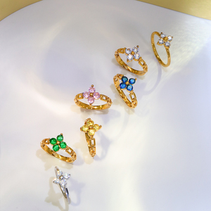 Joyería de moda Anillo de sello de flor de circón colorido Anillos de acero inoxidable chapados en oro de 18K Joyas De Acero Inoxidable Al Por Mayor - Product Image 2