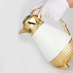 สินค้ามาใหม่ กระติกน้ำสุญญากาศเคลือบสีขาวทอง ขนาด 1.0 ลิตร สำหรับชุดกาแฟและชา - Product Image 4