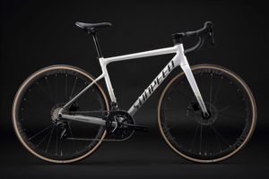 Les meilleurs vélos de route d'endurance avec 105 R7000 22 vitesses - Product Image 5