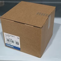 Controlador Lógico Programable CP1E-E20SDR-A, 20 E/S, 12 Entradas y 8 Salidas Tipo Relé, 2K Pasos, 2K Palabras, 100 240VAC