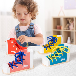 Juguete <span class=keywords><strong>de</strong></span> madera para atar cordones, forma <span class=keywords><strong>de</strong></span> zapatilla, práctica <span class=keywords><strong>de</strong></span> atar cordones, habilidades para la vida, motricidad fina, para niños pequeños y preescolares, CPC, venta al por mayor, OEM, personalizado - Product Image 4