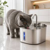Distributeur d'eau pour animaux de compagnie rechargeable en acier inoxydable de 2,2 L (74 oz) avec circulation automatique et pompe silencieuse