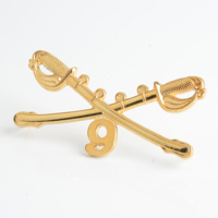 Pins de revers personnalisés en alliage de zinc moulé sous pression, imprimés en typographie 3D motif fusil croisé, plaqués laiton, pour collection, souvenir et cadeau
