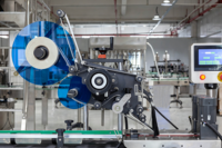 Machine d'étiquetage automatique, machine d'étiquetage latéral supérieur, fabricant de machines d'étiquetage pour boîtes en carton