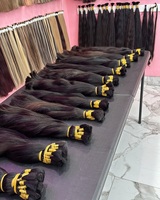 Cheveux humains vietnamiens bruts de qualité supérieure, bouclés et rebondissants, en mèches, couleur naturelle