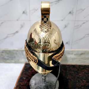 Réplique de casque de pompier en laiton poli |   Objet de collection vintage plaqué or pour fête d'anniversaire et Nouvel An chinois - Product Image 1