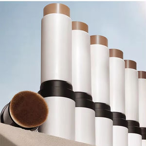 Bâton lumineux imperméable et mat pour le maquillage, crème de maquillage de marque privée, correcteur de contour, bâton de fond de teint avec pinceau - Product Image 1