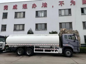 Camion de transport spécial pour kérosène aéronautique 20000L-35000L Sinotruk 6X4, grand camion-citerne diesel à vendre, camion-citerne de ravitaillement à vendre - Product Image 3