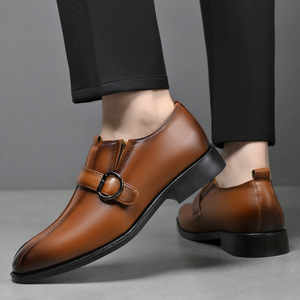 Nouvelles Chaussures Habillées en Cuir pour Hommes Style Britannique à Bout Pointu, Polyvalentes et Tendance, Modèle Coréen à Enfiler pour l'Automne - Product Image 2