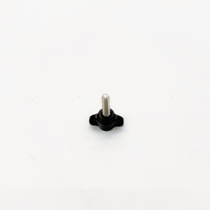 Accessoire GoPro/DJI : Vis courte M5 à double ailette double face en silicone pour fixation rapide sur collier de cou pour caméras d'action - Product Image 1