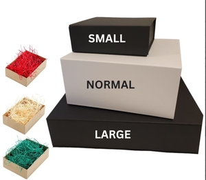 Caixa de Presente Rígida de Luxo com Design Elegante e Reciclável em Papelão Ondulado para Conjuntos de Presentes de Natal, Meias e Pelúcia com Laminação Fosca - Product Image 1