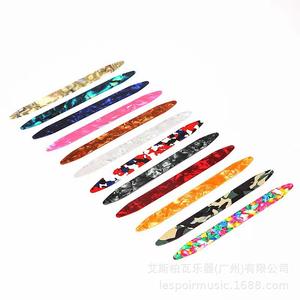 Op Maat Gemaakte Kleurrijke Celluloid Lange Gitaar Plectrum Voor Rock 0.46Mm 0.73Mm 1.0Mm Dikte Bedrukte Snaarinstrumenten Accessoires - Product Image 6