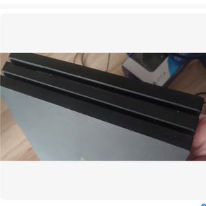 Consola de Videojuegos PS4 Pro de Segunda Mano Versión de Hong Kong, con Disco Duro Externo de 4TB, Más de 100 Juegos y Dos Controles - Product Image 5