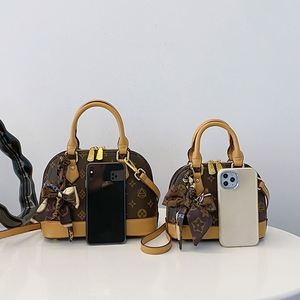 Bolso de Mano Vintage de Alta Gama Modelo 2025 para Mujer, Forma Geométrica Resistente, Material PU Clásico, Bolso Tipo Concha.2020 - Product Image 3
