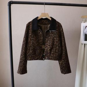 Chaqueta Corta de Motociclista para <span class=keywords><strong>Mujer</strong></span>, Estilo Biker, con Estampado de Leopardo, para Otoño e Invierno, en Cuero Sintético - Product Image 3