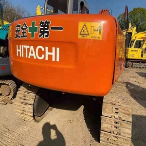 Excavatrice d'occasion Hitachi EX120 de 12 tonnes, de taille moyenne, très demandée, avec peu d'heures de fonctionnement, en stock et expédition directe. - Product Image 6