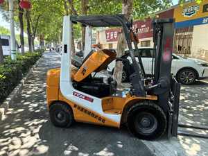 TCM <b>Used</b> Forklift Original Japan 2.5 Ton Diesel Fuel with Gearbox and Motor - Product Image 5