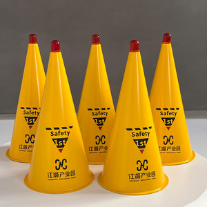 Rào chắn bằng thép không gỉ hình nón màu trắng với bảng quảng cáo chống gió tùy chỉnh thông điệp quảng cáo đặc trưng - Product Image 3