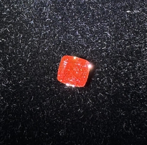 Intense Red Lab Grown Creado Diamante CVD HPHT GIA IGI Certificado Cojín suelto Corte Laboratorio Diamante Joyería personalizada 1ct - Product Image 1