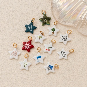 สัญลักษณ์ดาวและลายเส้น |   จี้รูปดาวเคลือบทอง 18K PVD บนสแตนเลสสตีล วาดลายด้วยมือ |   กันน้ำ ป้องกันการแพ้ และทนทาน - Product Image 2