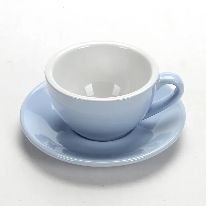 थोक नॉर्डिक विंटेज मग चाय कई शैलियों लाल चाय कप और तश्तरी सेट अरबी कॉफी के कप और Saucers