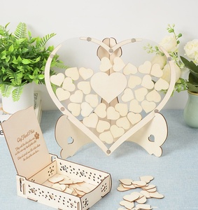 Panneau de signature alternatif en bois en forme de cœur pour livre d'or de mariage, en gros et en stock, pour la décoration de réception de mariage - Product Image 5