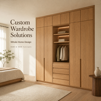 Armoire sur mesure GoldenHome en chêne chaud |   Conception pleine hauteur |   Espace de rangement suspendu avec LED |   Tiroirs sans poignées |   Rangement de chambre à coucher