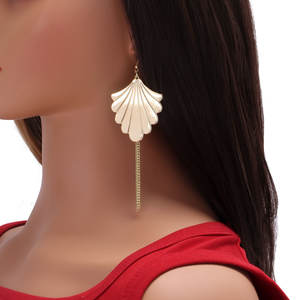 Pendientes de Borla con Forma de Hoja, Aleación de Zinc Dorada, Joyería para Fiestas, Pendientes de Moda para Mujer - Product Image 1
