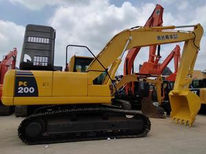 Excavatrice Komatsu PC200-8 de 20 tonnes, peu utilisée, fiable pour la construction et l'aménagement paysager, équipement Komatsu d'occasion - Product Image 4