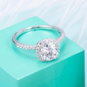 Bague solitaire en or délicat MS-501 pour femme, avec diamant de laboratoire 1 carat - Product Image 2