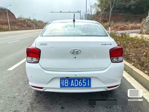 Hyundai <span class=keywords><strong>Rio</strong></span> 1.4L GLS Edizione Enjoy 2017, Trasmissione Automatica, Veicolo a Benzina - Product Image 4