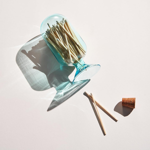 أعواد ثقاب فاخرة عالية الجودة ملونة في علبة زجاجية، أعواد ثقاب طويلة آمنة مخصصة - Product Image 4