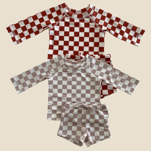 Ruidian personnalisé 2025 été damier impression <span class=keywords><strong>plage</strong></span> séchage rapide <span class=keywords><strong>garçons</strong></span> maillot <span class=keywords><strong>de</strong></span> bain à manches longues 2 pièces maillot <span class=keywords><strong>de</strong></span> bain pour enfants - Product Image 2