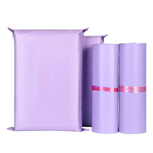 ถุงพลาสติกสีม่วงด้านมีกาวในตัวสำหรับบรรจุภัณฑ์เสื้อผ้าโลโก้ตามสั่ง - Product Image 1